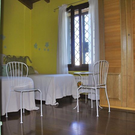 La Corte del Macero Castelfranco Emilia Habitación foto
